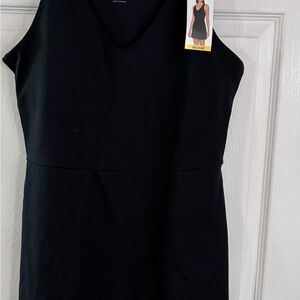 GAP Black V-Neck Sleeveless Mini Romper Dress